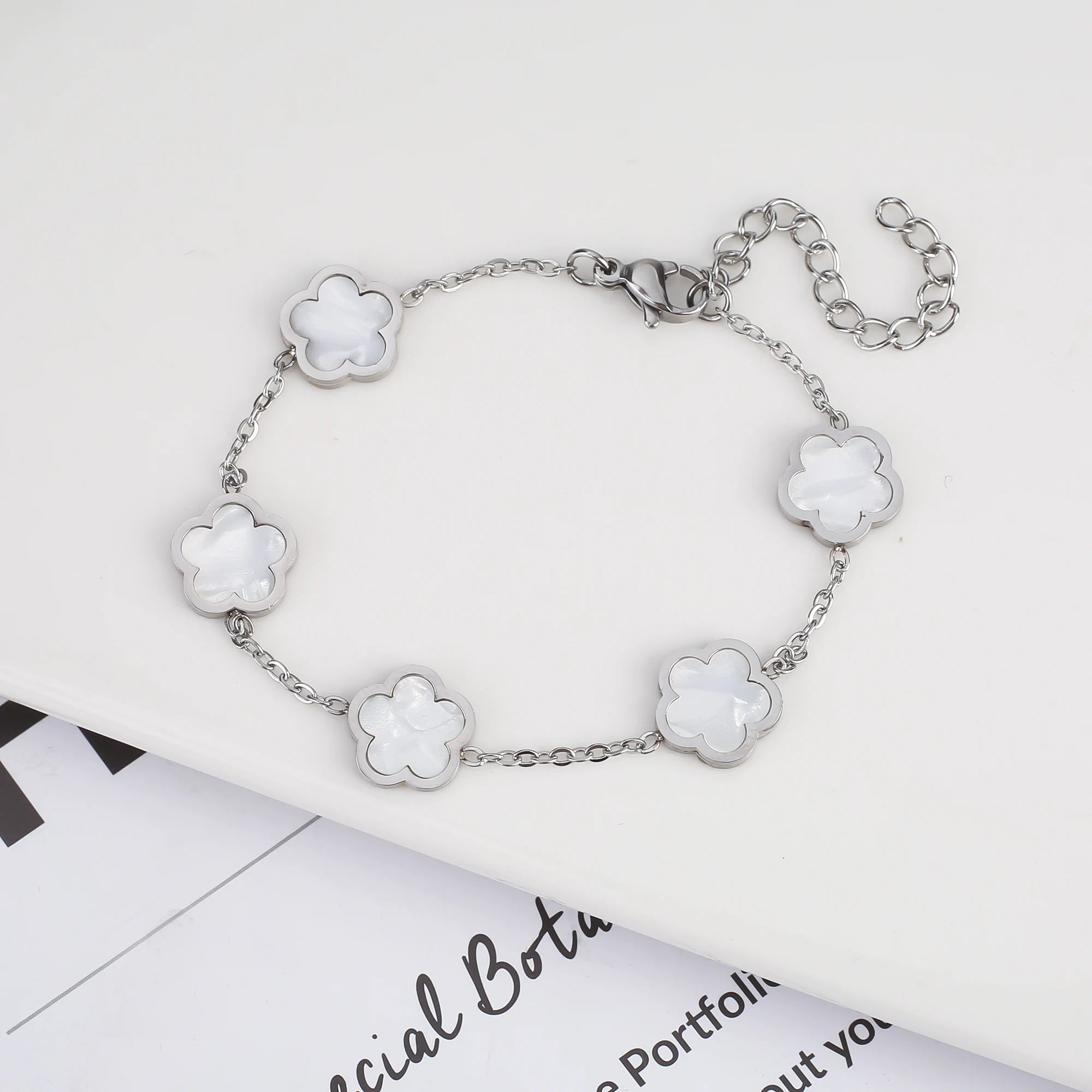 2025 Silver/Gold Plated New Stainless Steel Jewelry Bracelet Plum Blossom Five Leaf Flower Women's High Quality Clover